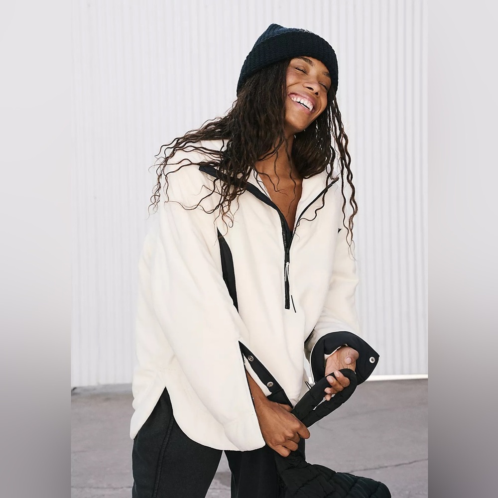 FREE PEOPLE MOVEMENT Climber Fleece In White/Black Size XS
